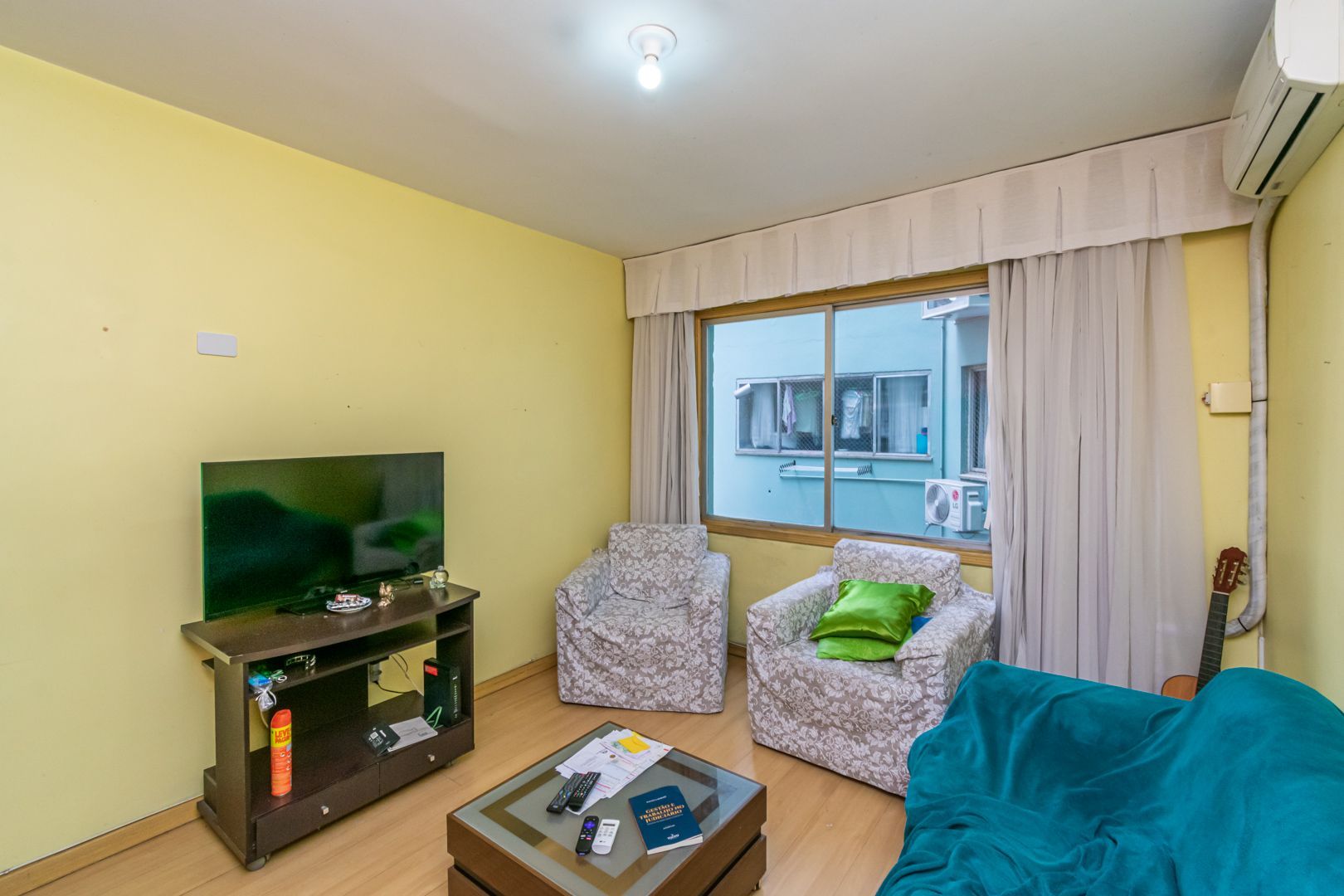 Apartamento à venda com 57m², 2 quartos no bairro Centro Histórico em Porto Alegre