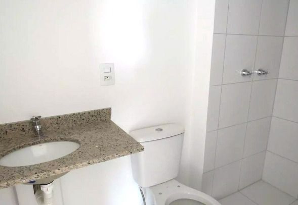 Apartamento à venda com 2 quartos, 50m² - Foto 11