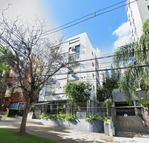 Apartamento no bairro Petrópolis de 3 dormitórios e vaga