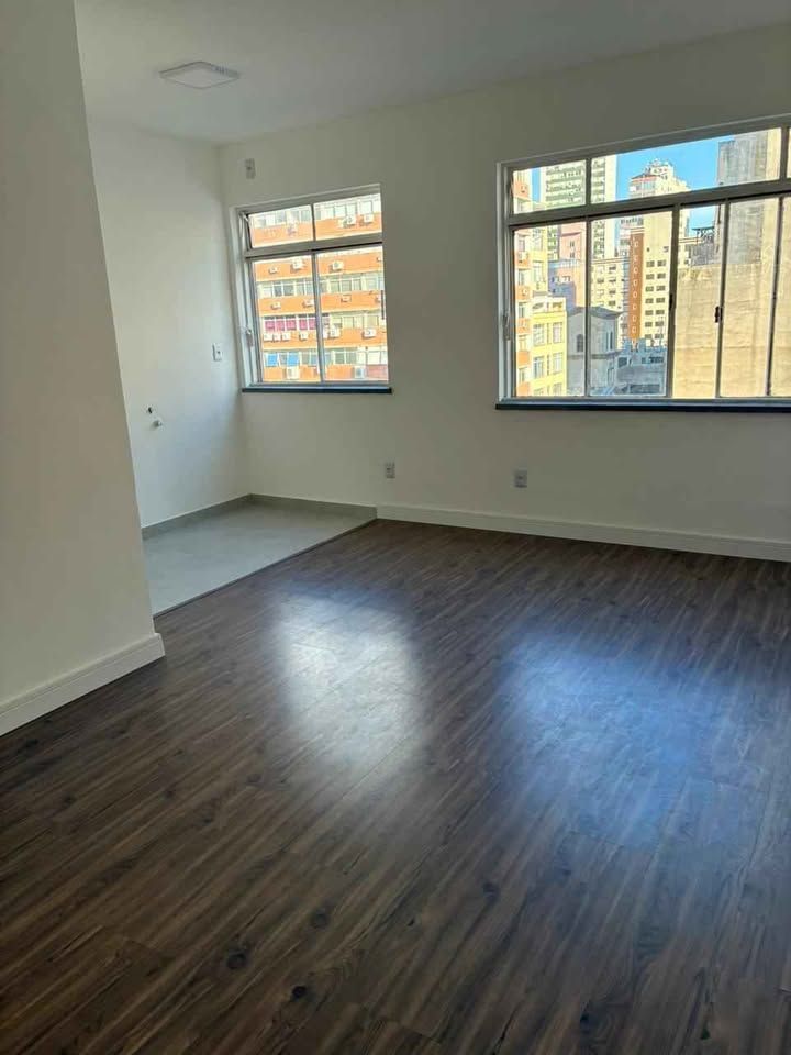 Apartamento ou Sala Comercial no Centro Histórico de Porto Alegre