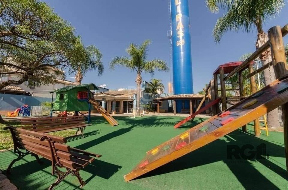 Casa de Condomínio à venda com 2 quartos, 68m² - Foto 1
