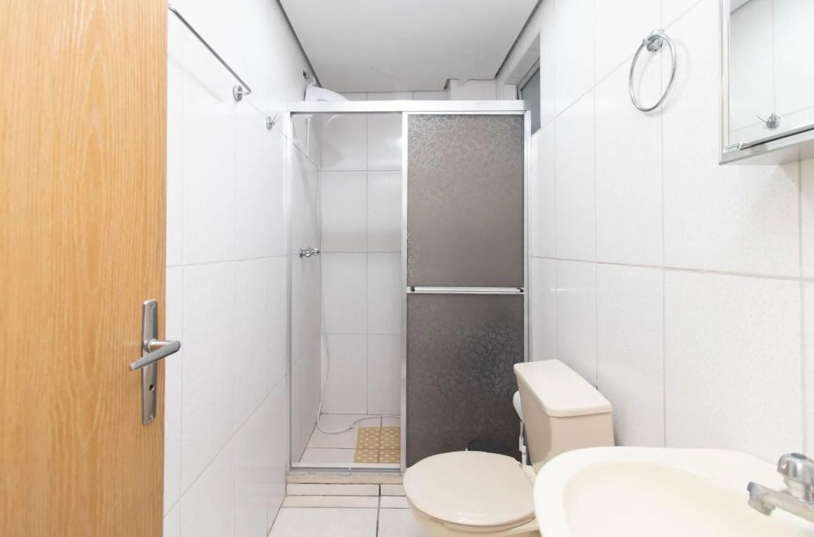 Apartamento na Cidade Baixa de 1 dormitório mobiliado e com vaga DESOCUPADO — foto 5