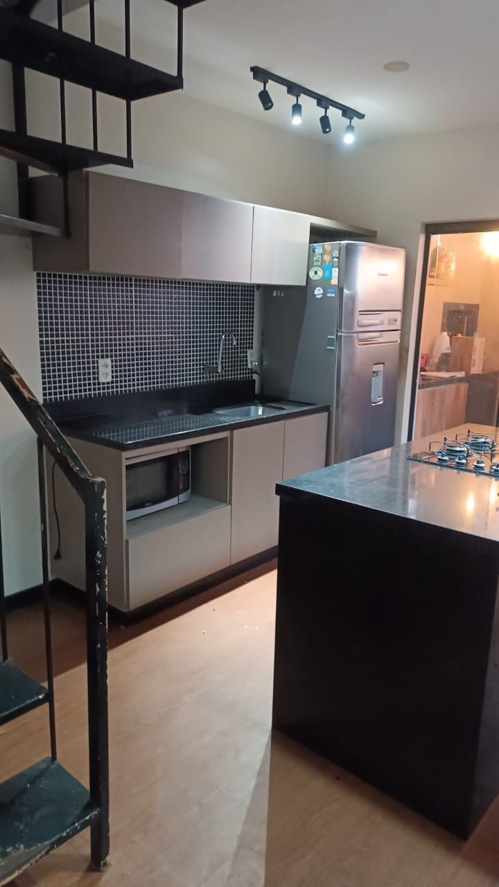 Casa sobrado em condomínio no bairro Camaquã de 3 dormitórios e vaga DESOCUPADO — foto 4
