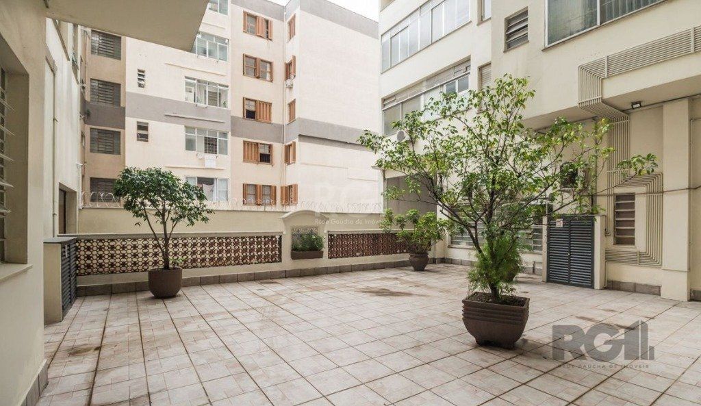 Apartamento à venda com 3 quartos, 175m² - Foto 50