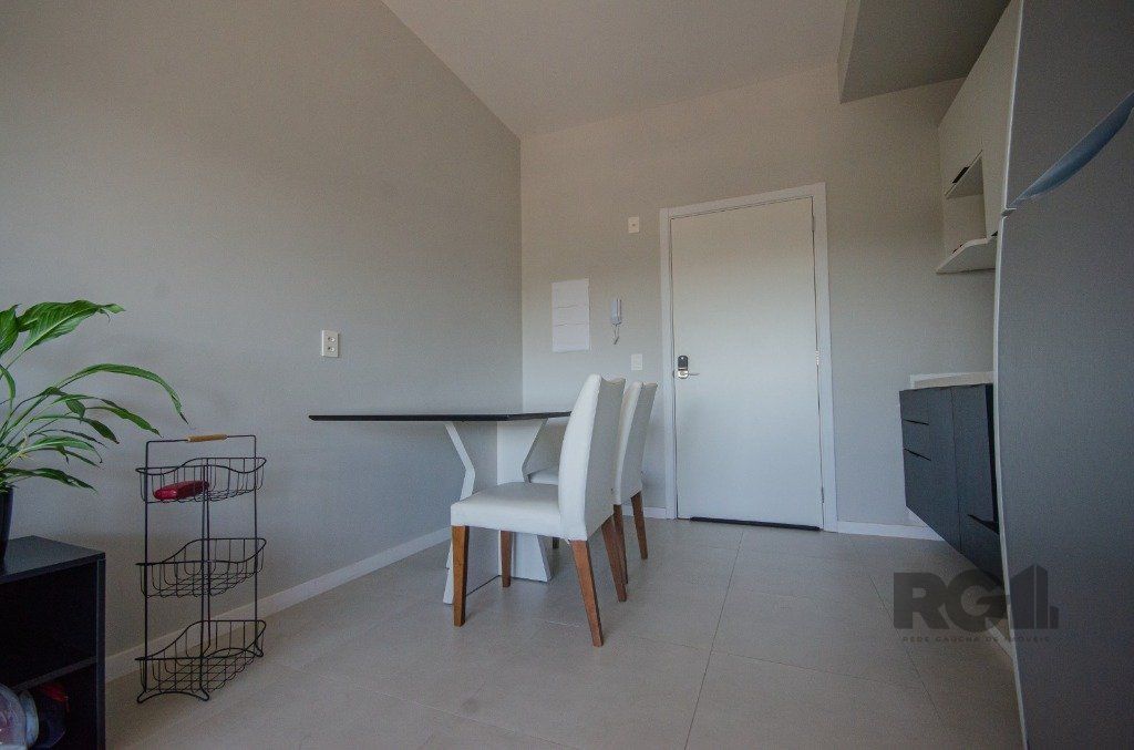Apartamento à venda com 1 quarto, 37m² - Foto 9