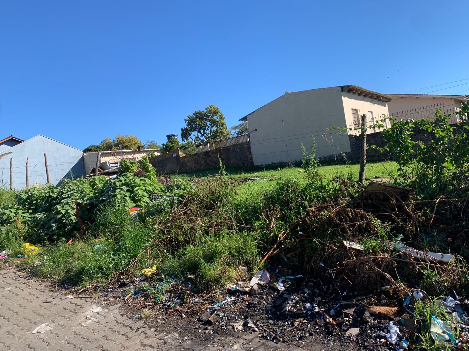 Terreno no bairro Esmeralda