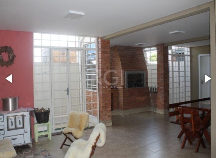 Casa à venda com 3 quartos, 100m² - Foto 7