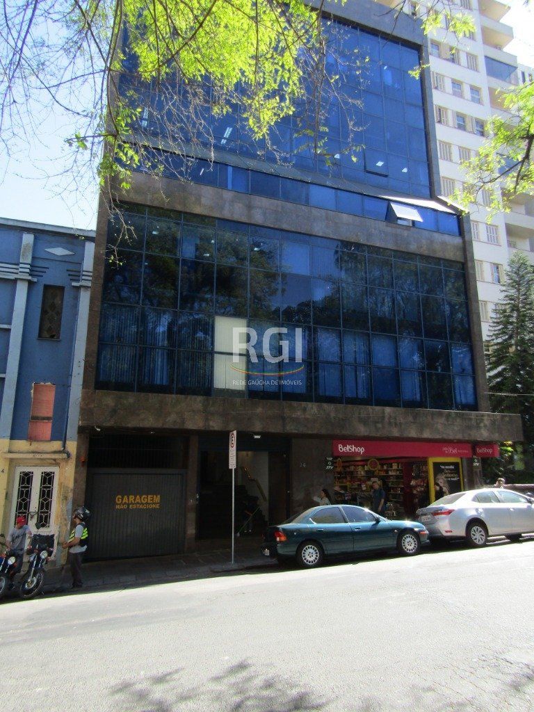 Sala Comercial à venda com 44m², 2 quartos, 1 vaga no bairro Centro Histórico em Porto Alegre