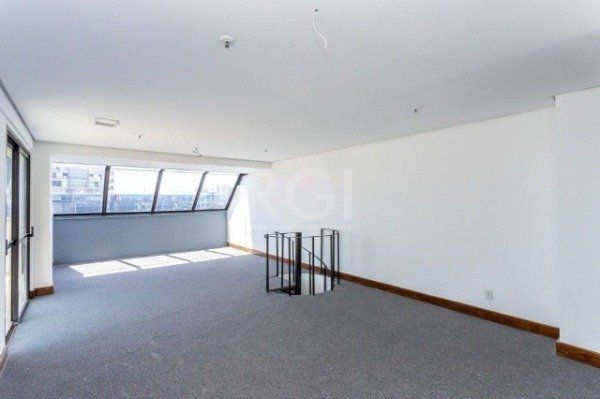 Conjunto Comercial-Sala à venda com 2 quartos, 132m² - Foto 4