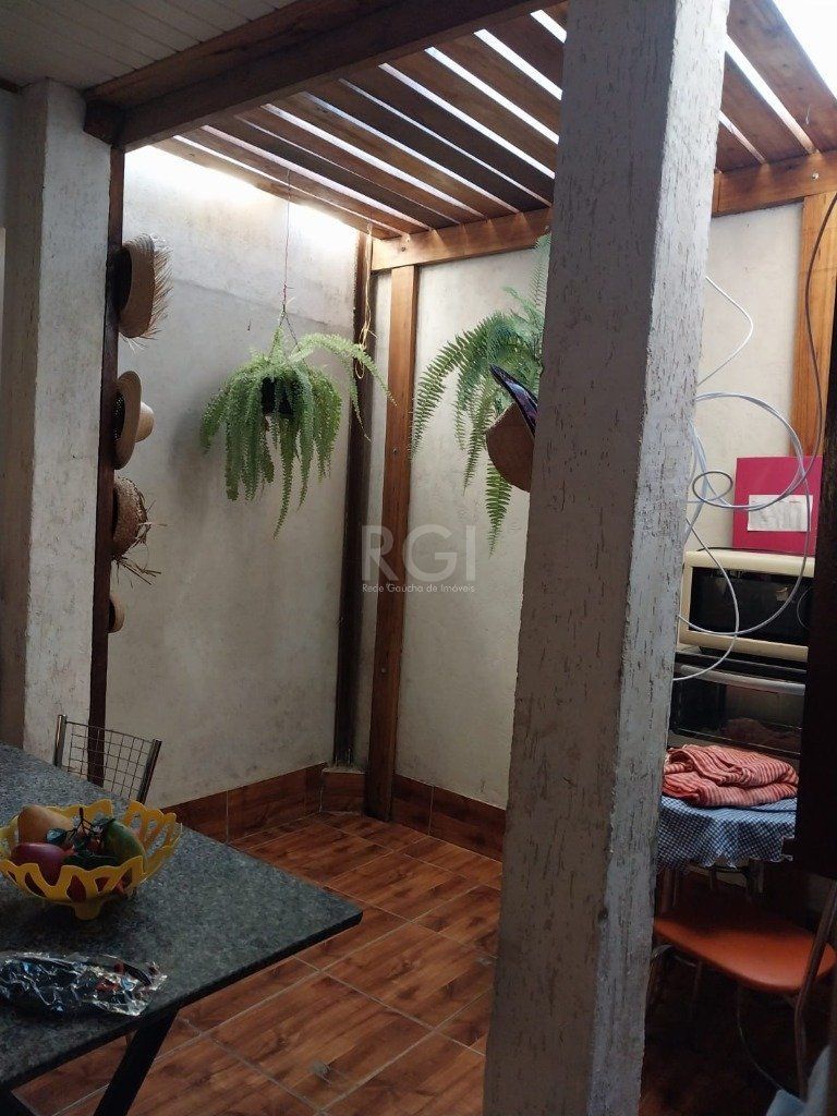 Casa à venda com 4 quartos, 250m² - Foto 9