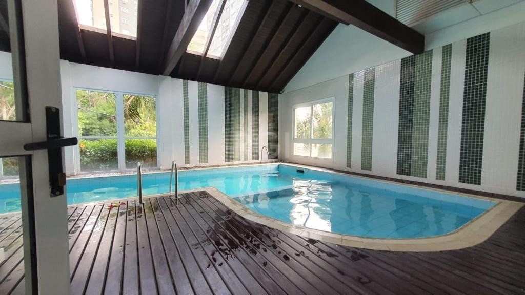Casa de Condomínio à venda com 5 quartos, 375m² - Foto 54