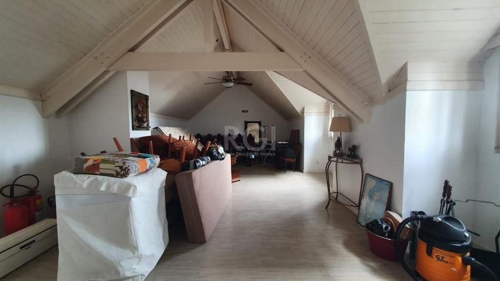 Casa de Condomínio à venda com 5 quartos, 375m² - Foto 40