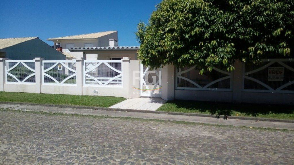 Casa 3 Dormitório(s) Bairro Pr Noiva Mar