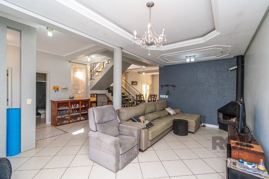 Casa, 5 quartos, 379 m² - Foto 2