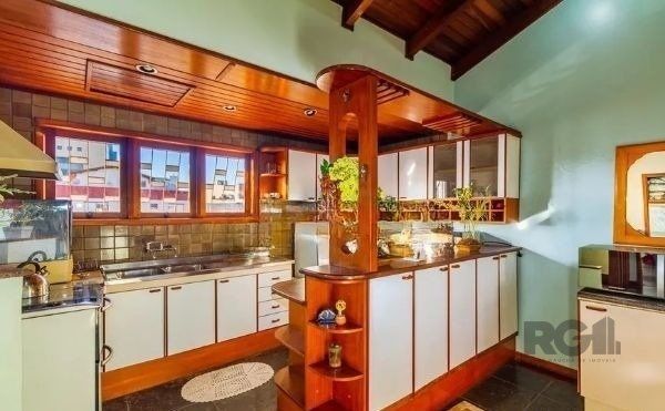 Casa à venda com 8 quartos, 442m² - Foto 5