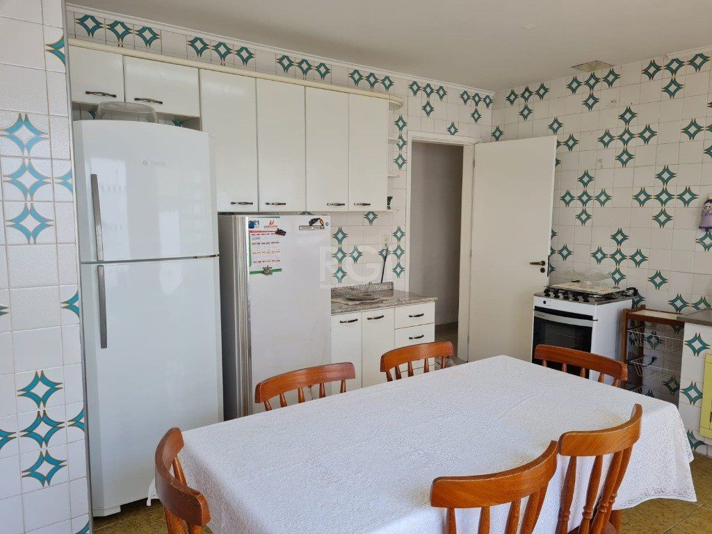 Casa, 3 quartos, 188 m² - Foto 4