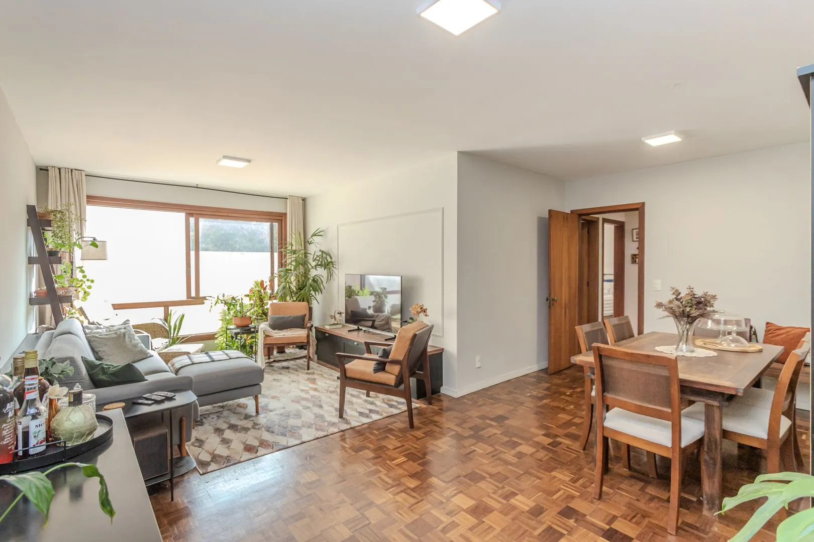 Apartamento de 3 dormitórios e vaga no bairro Petrópolis