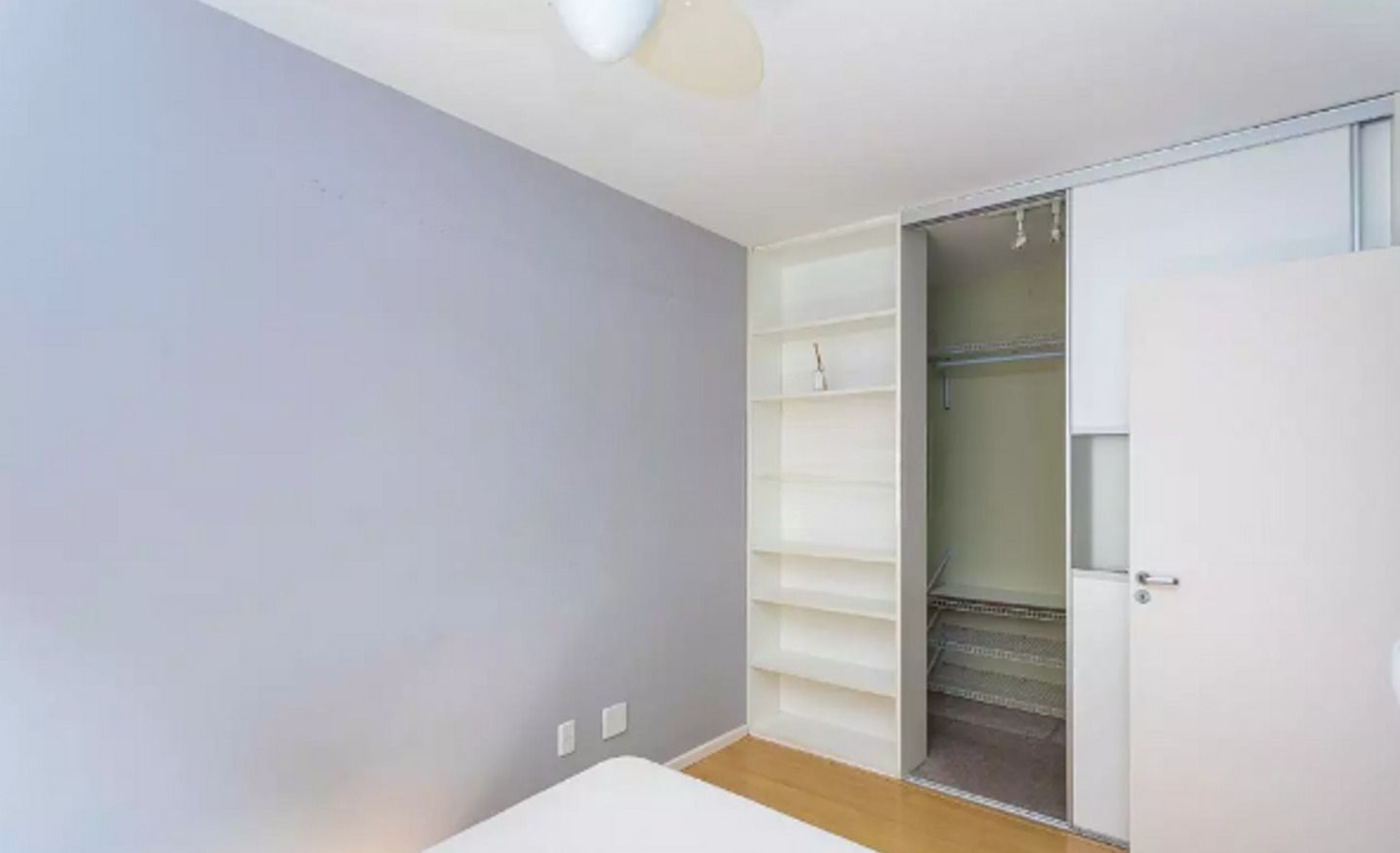 Apartamento à venda com 2 quartos, 61m² - Foto 8