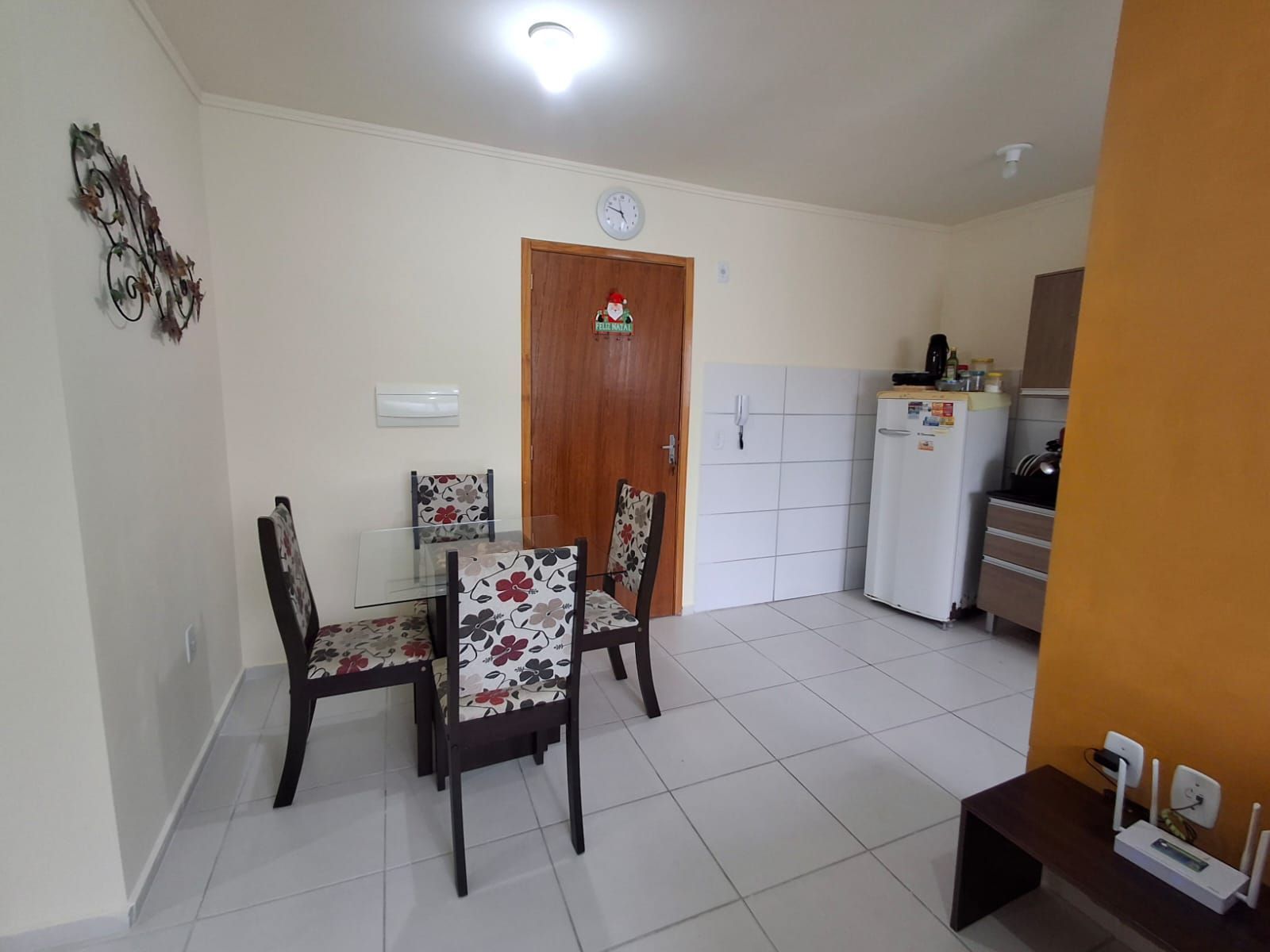 Apartamento à venda com 2 quartos, 51m² - Foto 3