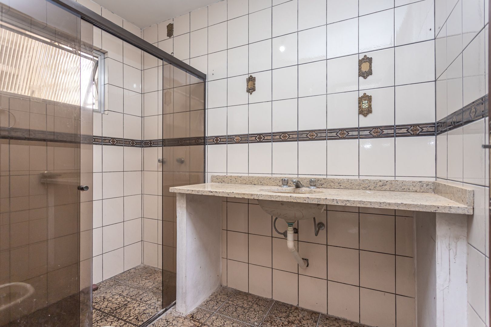 Casa Comercial à venda com 4 quartos, 450m² - Foto 12