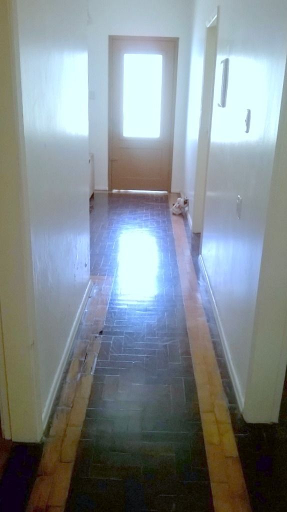 Casa à venda com 3 quartos, 99m² - Foto 11
