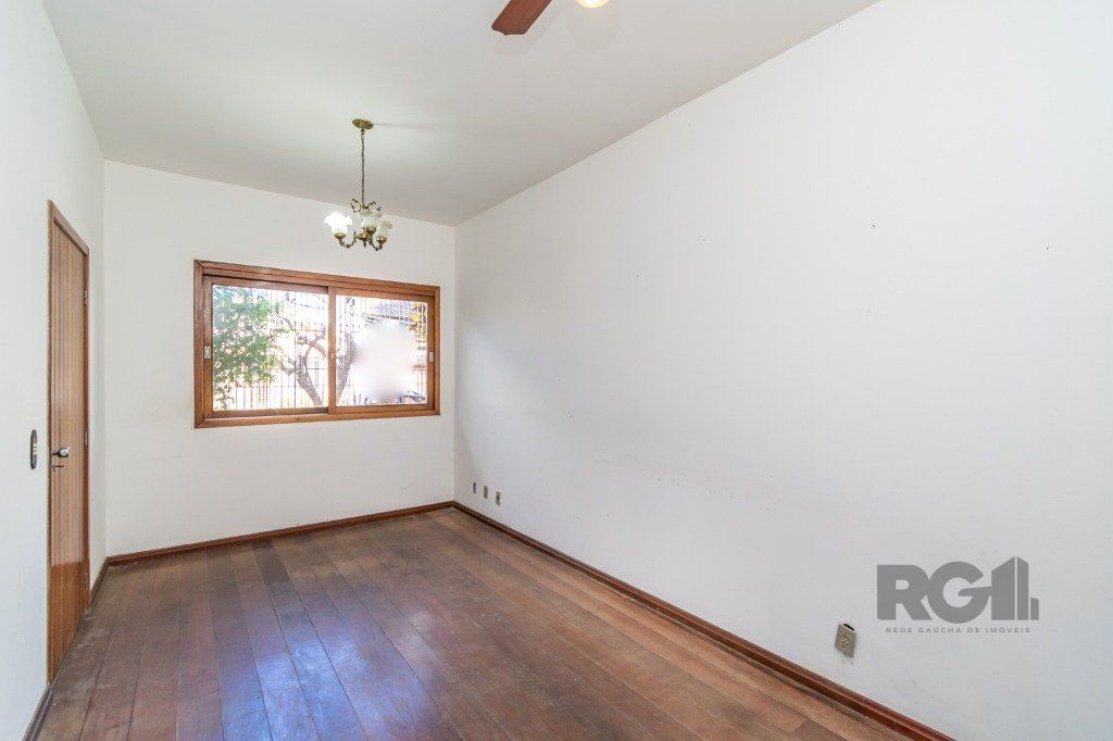 Casa à venda com 2 quartos, 350m² - Foto 3