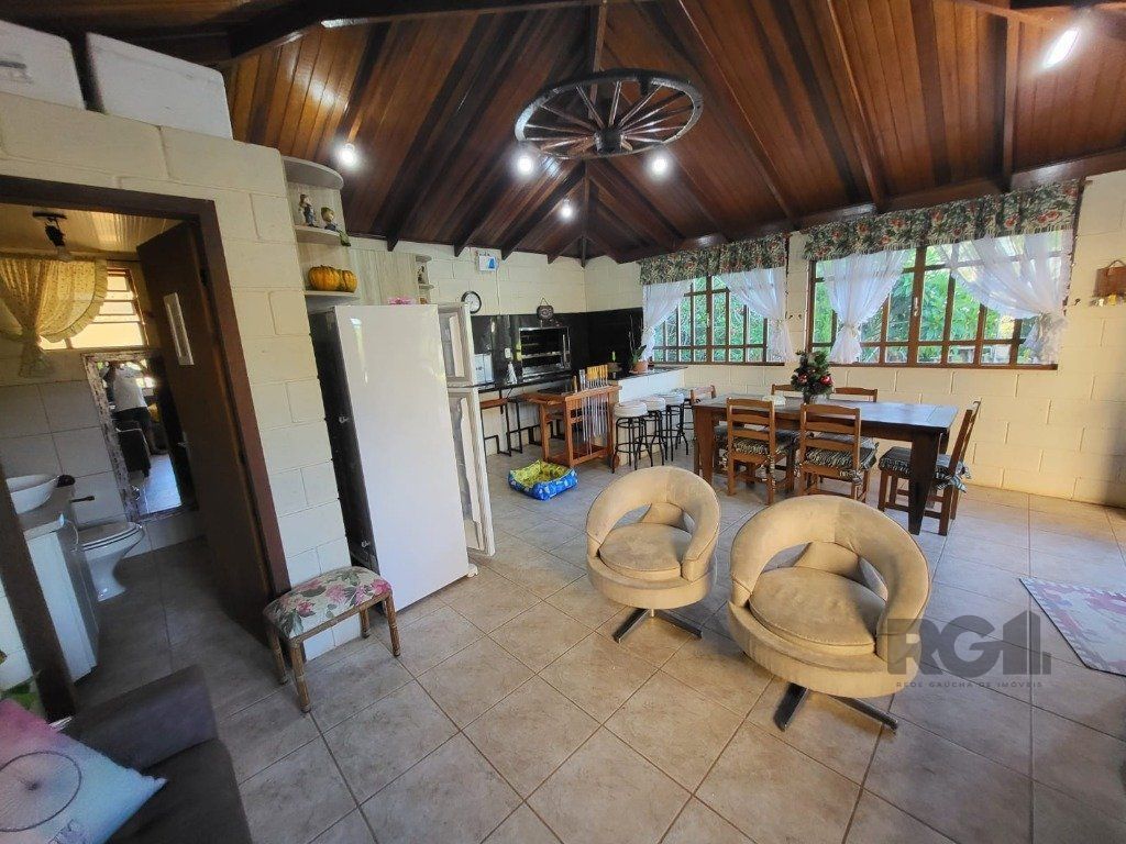 Casa de Condomínio à venda com 4 quartos, 231m² - Foto 16