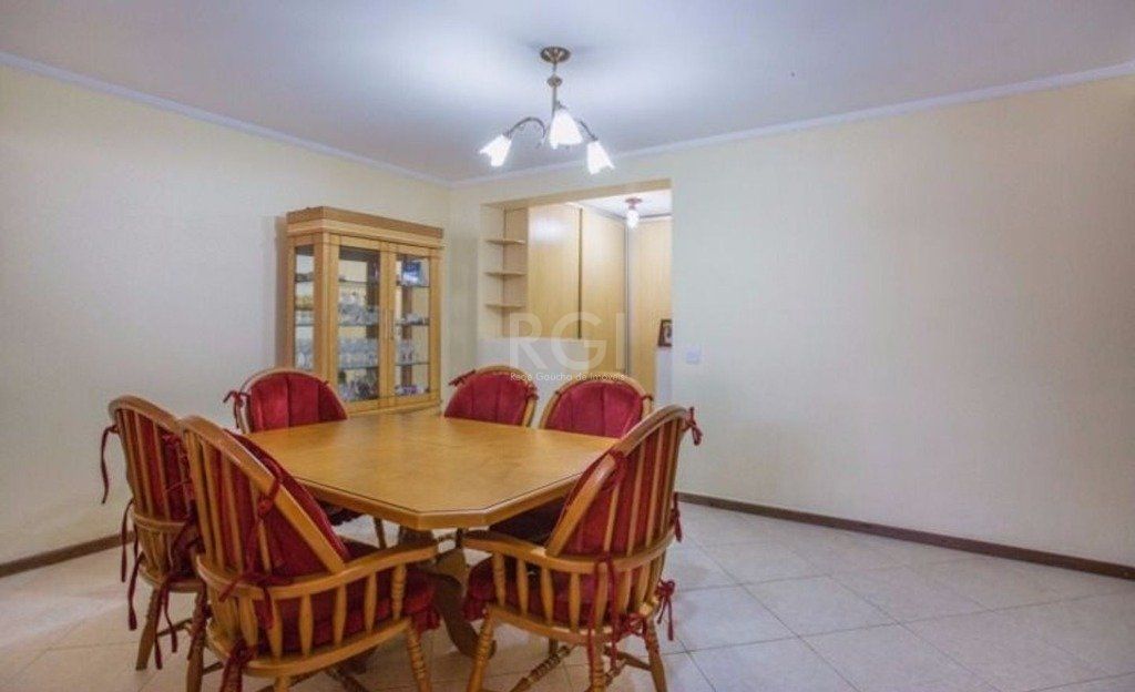 Casa, 3 quartos, 309 m² - Foto 2