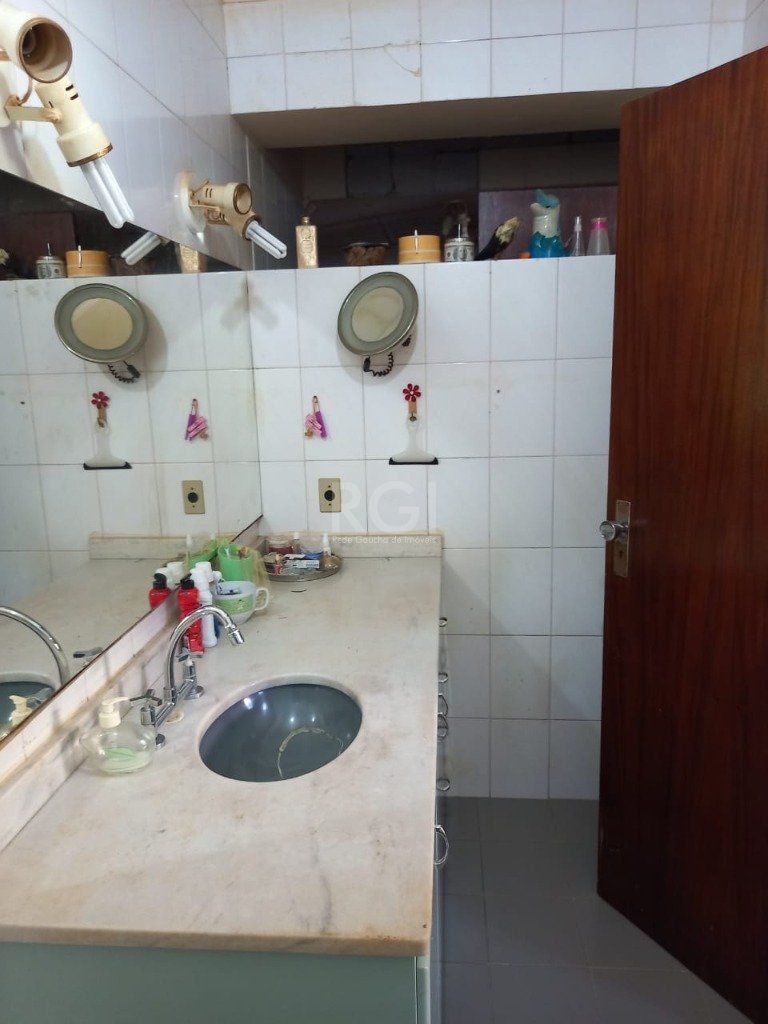 Casa à venda com 4 quartos, 300m² - Foto 24