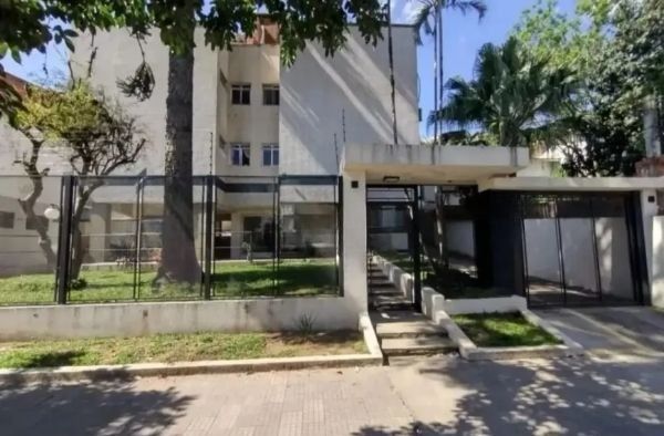 Apartamento no Cristal de 1 dormitório e vaga DESOCUPADO