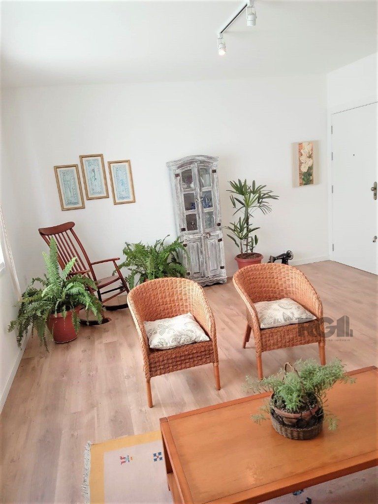 Apartamento à venda com 3 quartos, 109m² - Foto 3