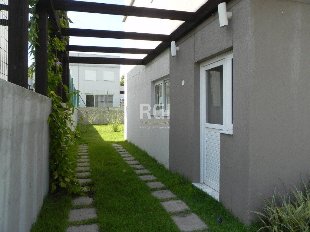 Sobrado à venda com 3 quartos, 96m² - Foto 4