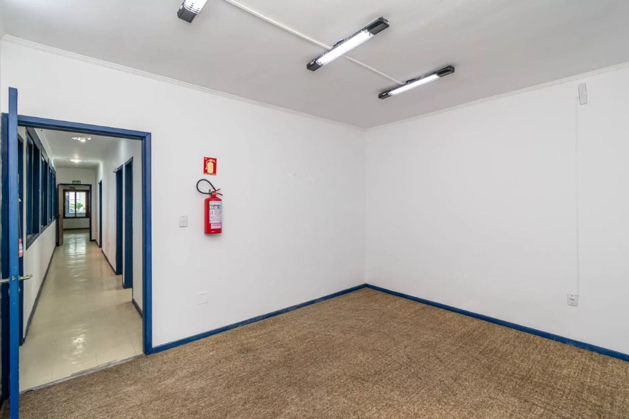 Prédio Inteiro à venda com 16 quartos, 850m² - Foto 26
