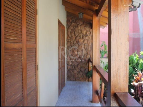 Casa à venda com 3 quartos, 100m² - Foto 23