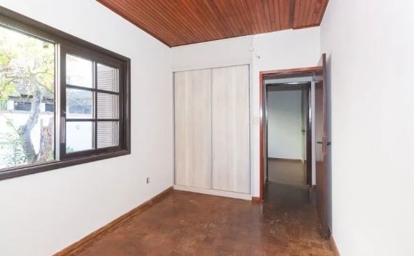 Casa à venda com 4 quartos, 179m² - Foto 17