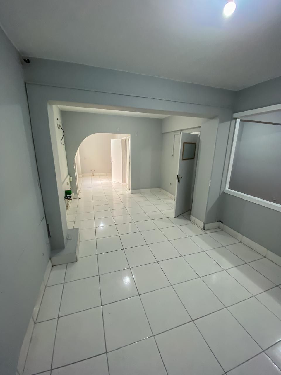 Conjunto Comercial-Sala à venda com 1 quarto, 60m² - Foto 7