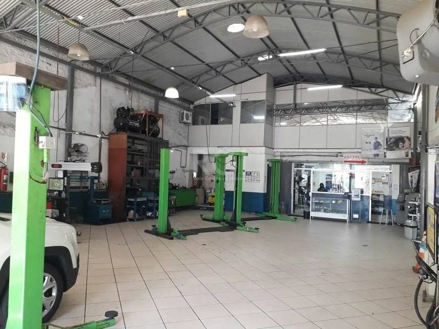 Depósito-Galpão-Armazém à venda com 1 quarto, 231m² - Foto 1
