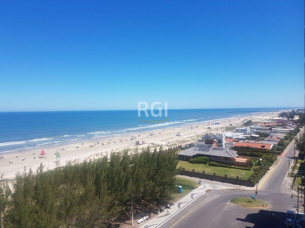Apartamento à venda com 4 quartos, 168m² - Foto 3