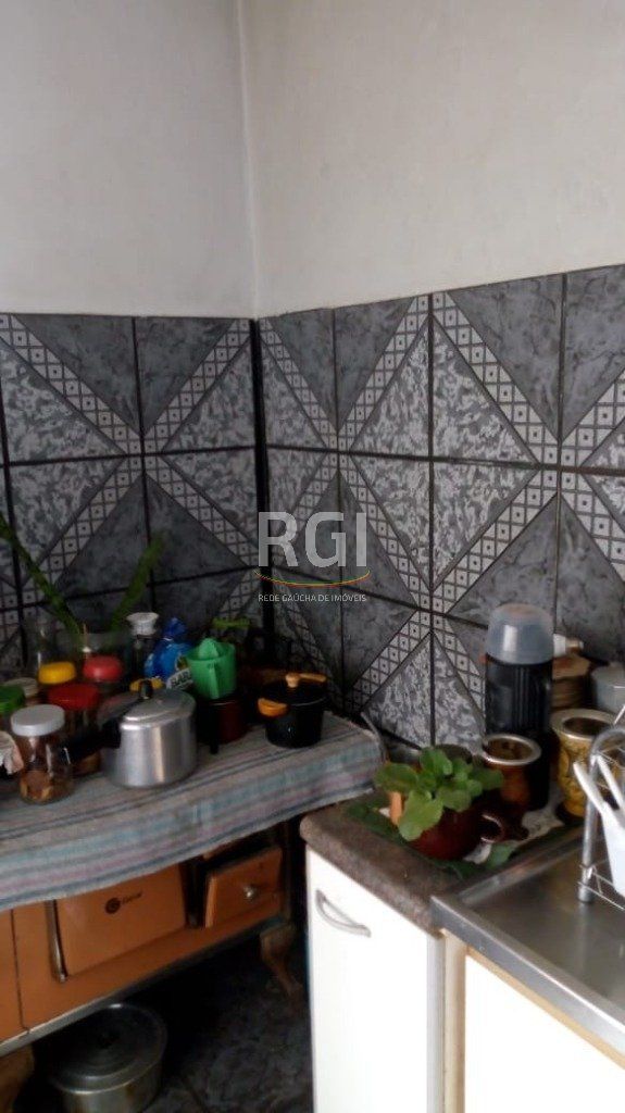 Casa à venda com 3 quartos, 64m² - Foto 12