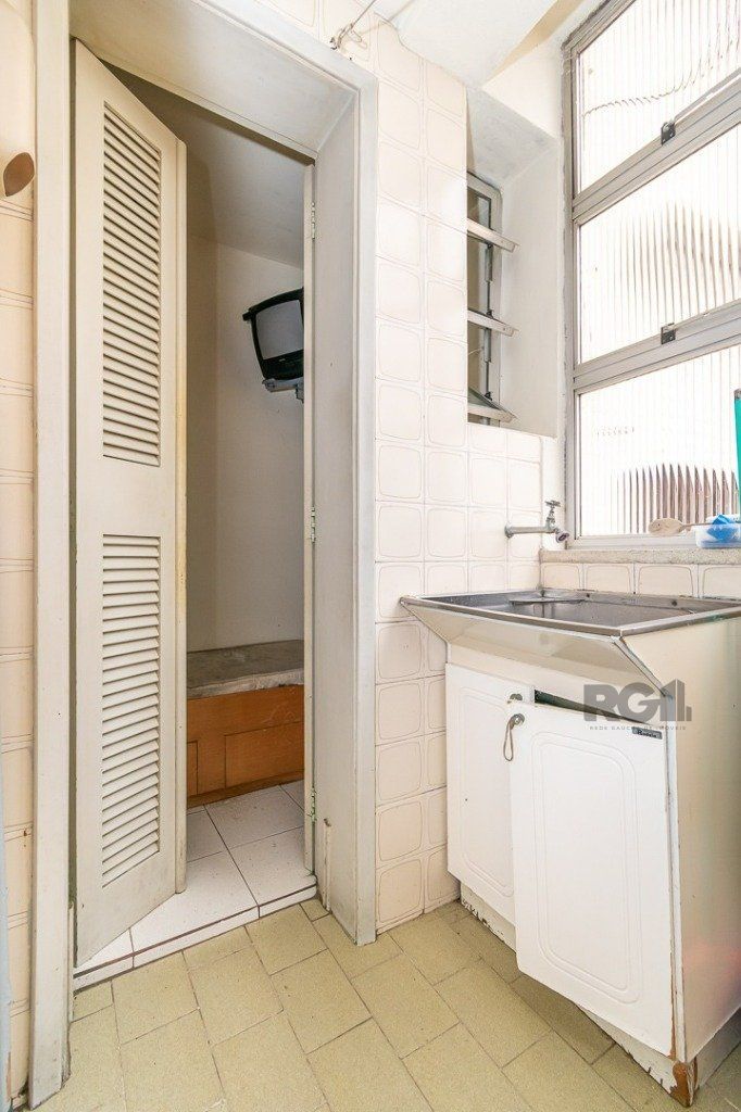 Apartamento à venda com 2 quartos, 76m² - Foto 17