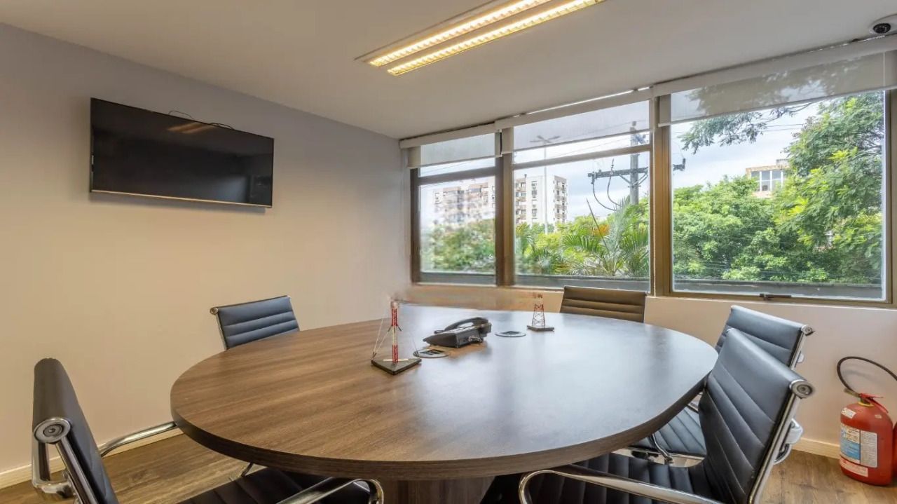 Depósito-Galpão-Armazém à venda com 10 quartos, 238m² - Foto 9