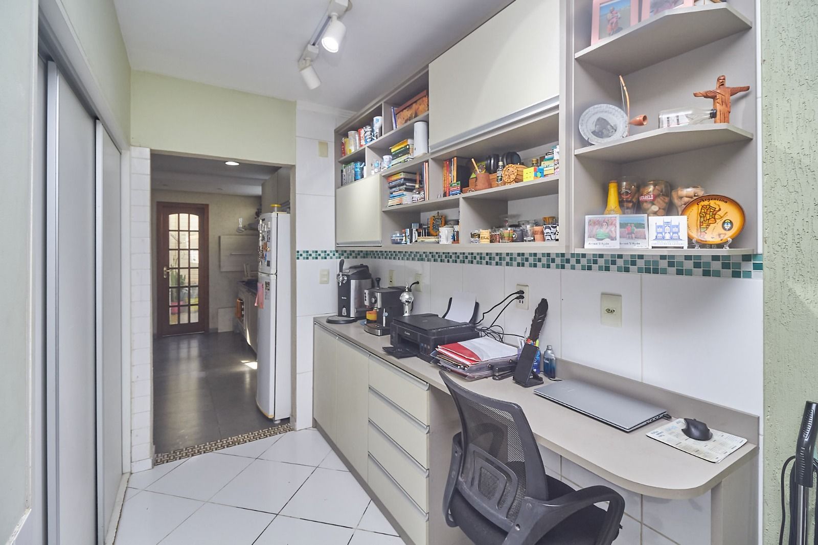 Casa de Condomínio à venda com 2 quartos, 83m² - Foto 9