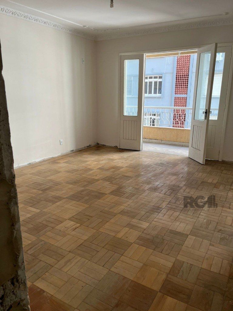 Apartamento à venda com 3 quartos, 175m² - Foto 9