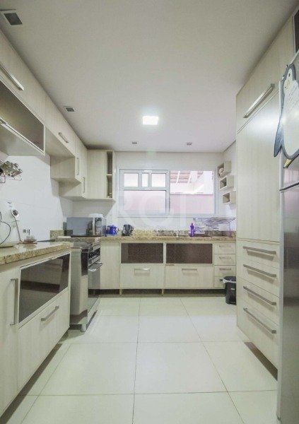 Casa de Condomínio à venda com 5 quartos, 375m² - Foto 24