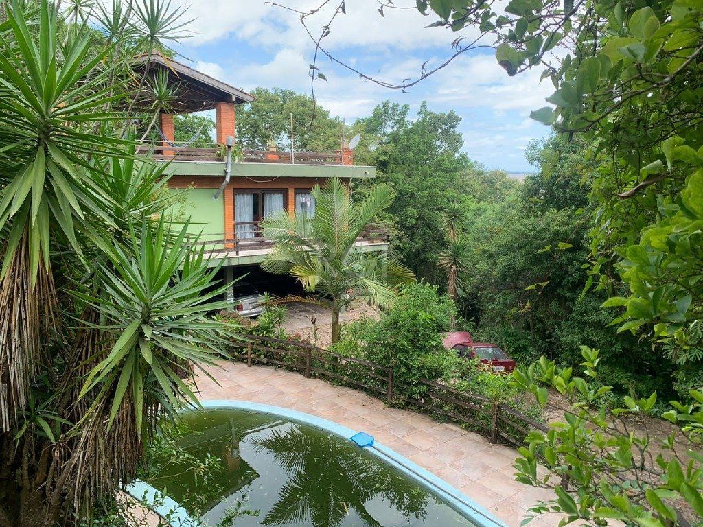 Casa à venda com 3 quartos, 201m² - Foto 2