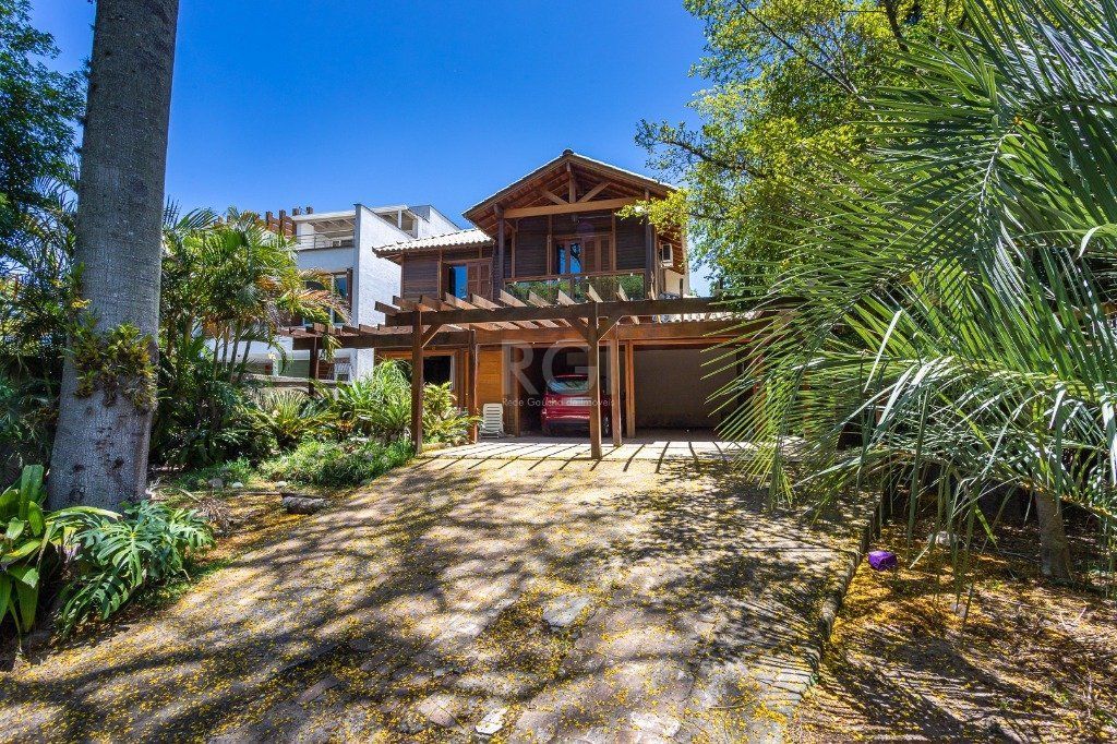 Casa, 5 quartos, 350 m² - Foto 1