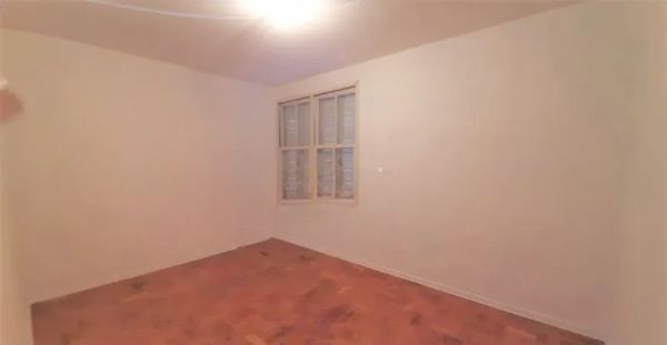 Casa à venda com 3 quartos, 100m² - Foto 10