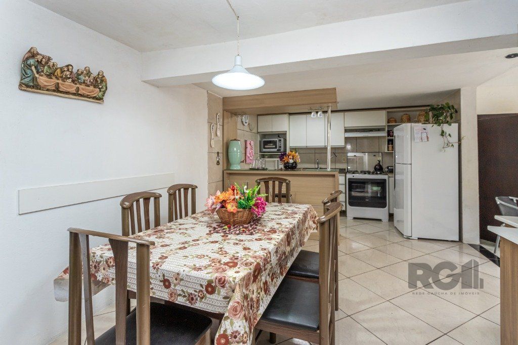 Casa à venda com 3 quartos, 180m² - Foto 18