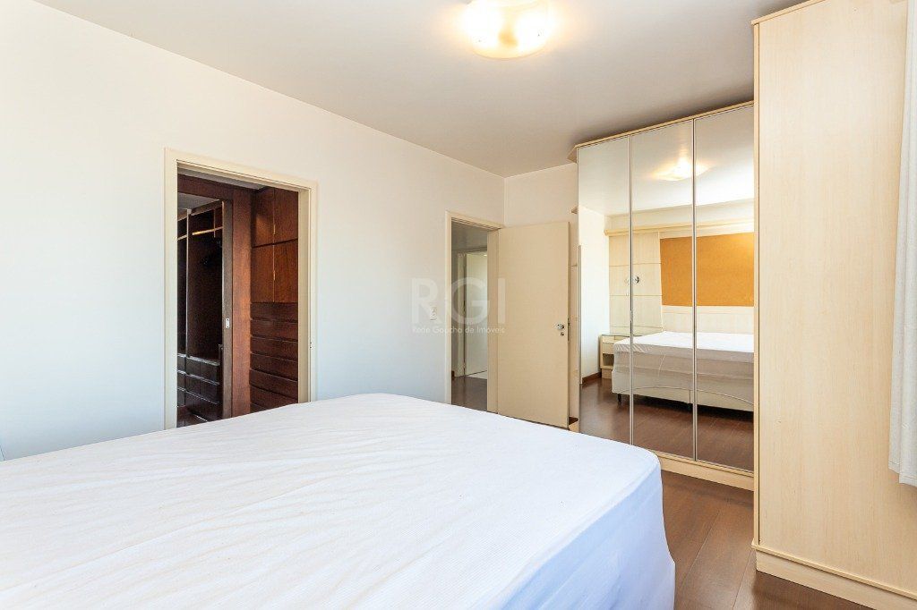 Apartamento à venda com 3 quartos, 190m² - Foto 30