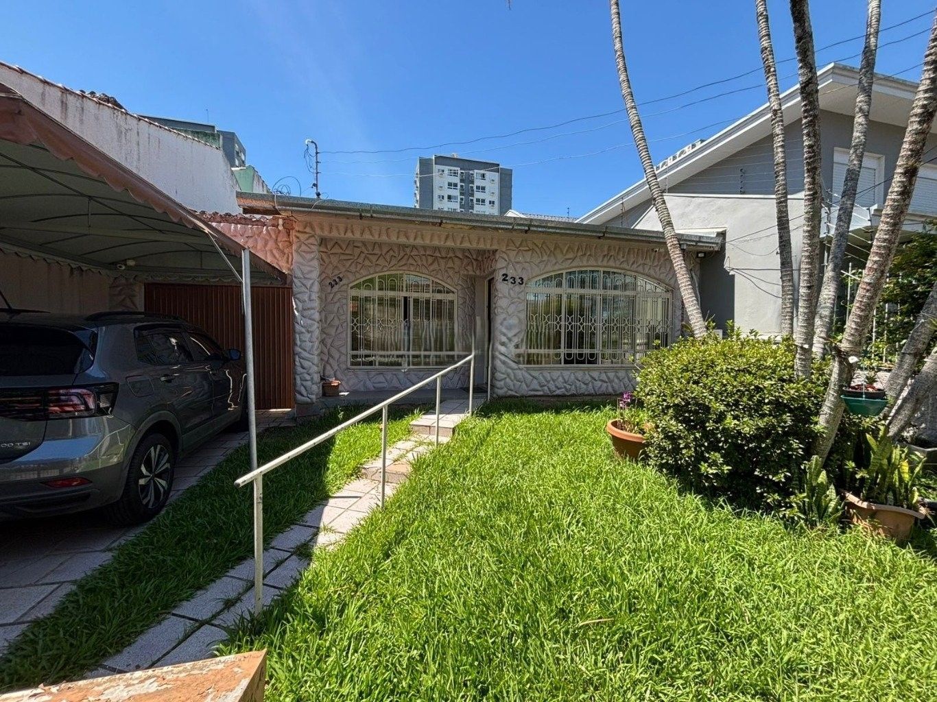 4 dormitórios | 2 suítes | Jardim do Salso | 180m² | 3 vagas | piscina